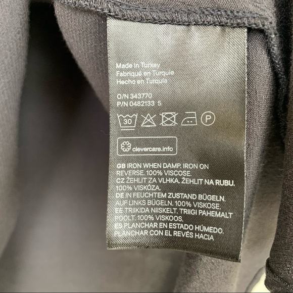 •H&M• Charcoal Gray Viscose Side Knot Dress-Size 6 - Picture 6 of 7